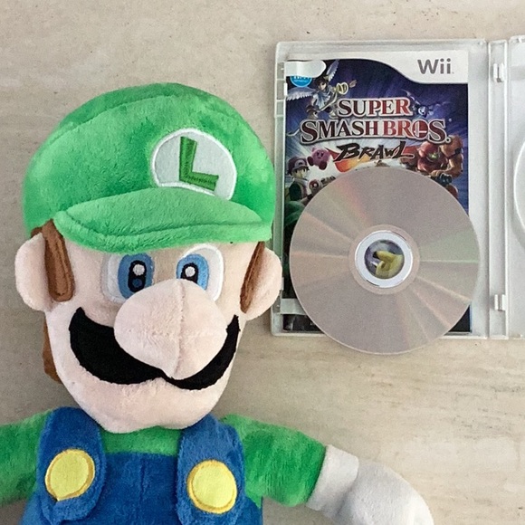 Super Smash Bros Brawl Nintendo Wii Game & Luigi Plush Plushie Lot Of 2 - Picture 5 of 11